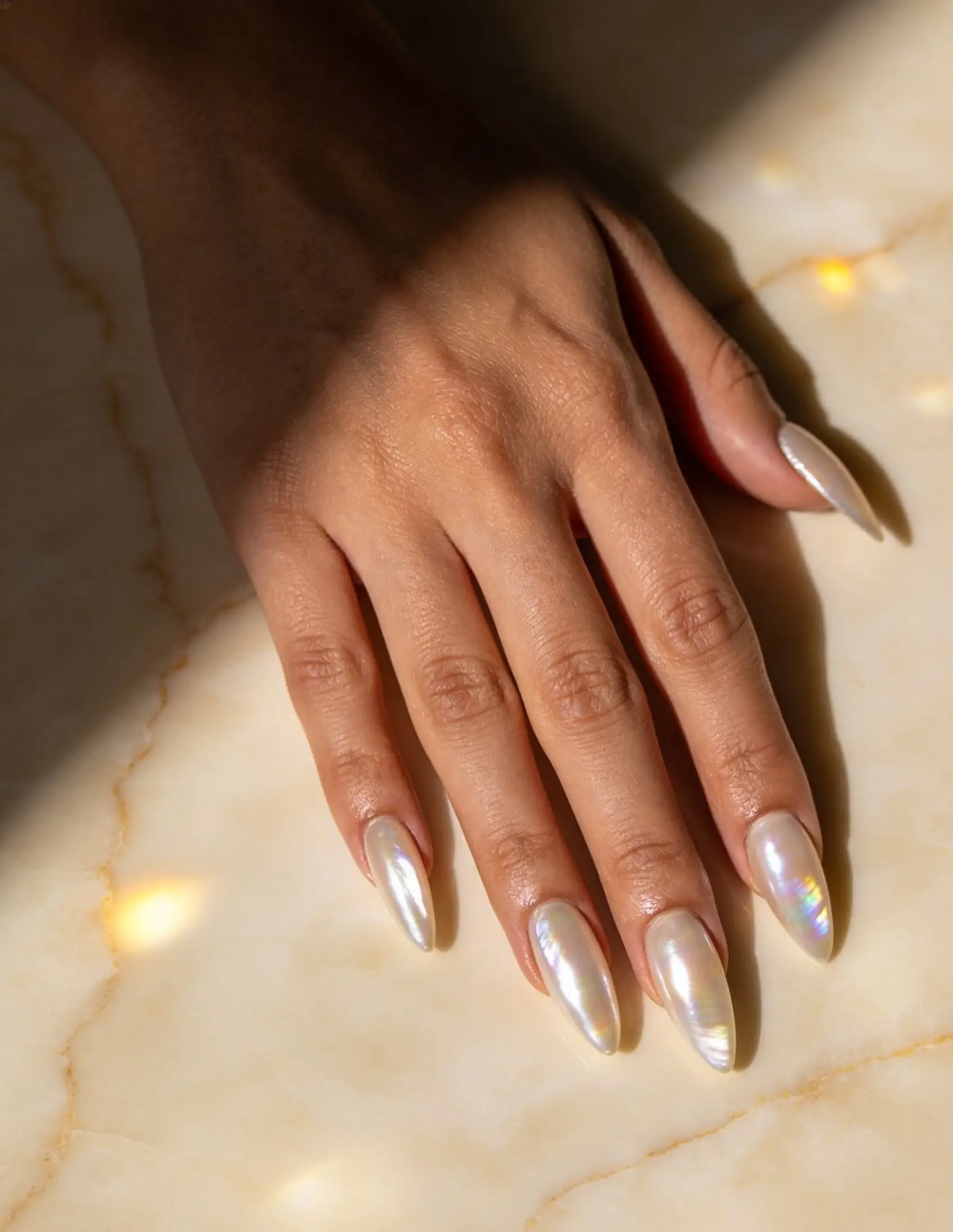 Chrome & Pearl: The defining 2026 finish